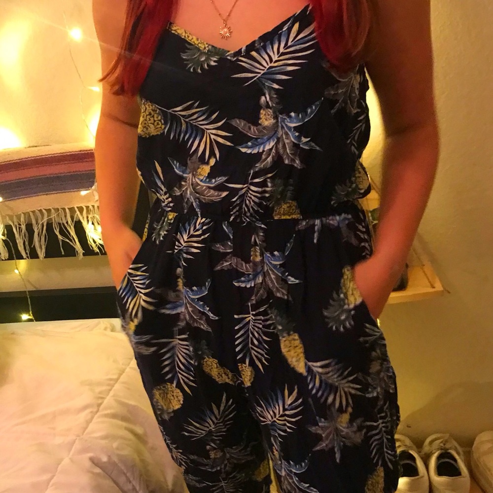 Cute navy blue jumper